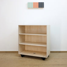 Lade das Bild in den Galerie-Viewer, Mobile Theke Schoenbaum Weiß Fachboeden
